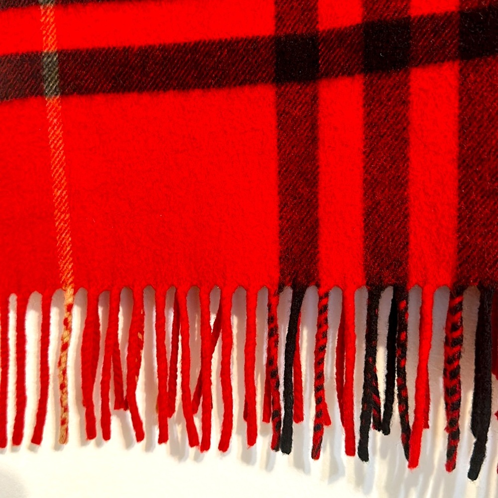 BURBERRY - Picture 3 of 8